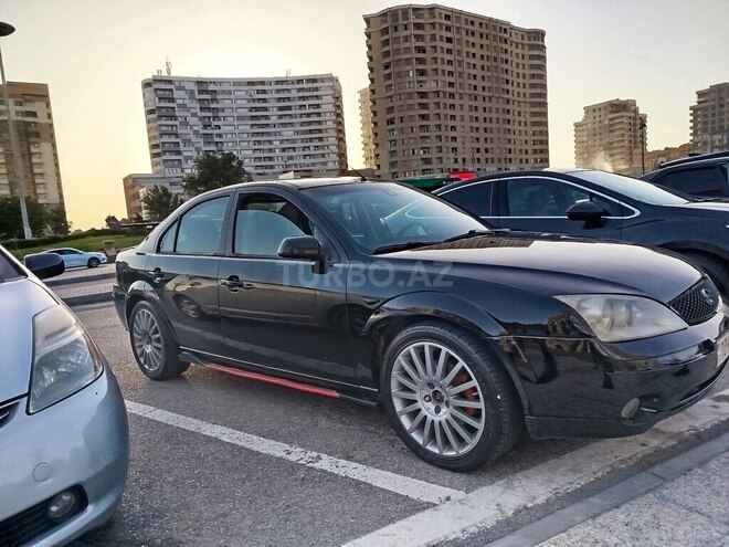 Ford Mondeo 2003, 333,356 km - 2.0 l - Bakı