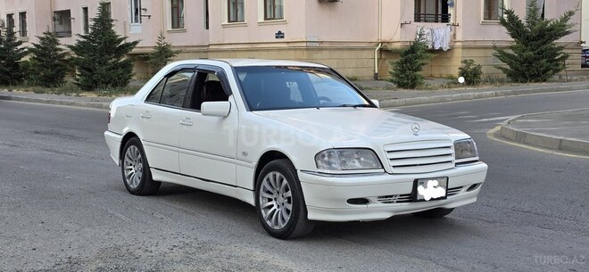 Mercedes C 240-14