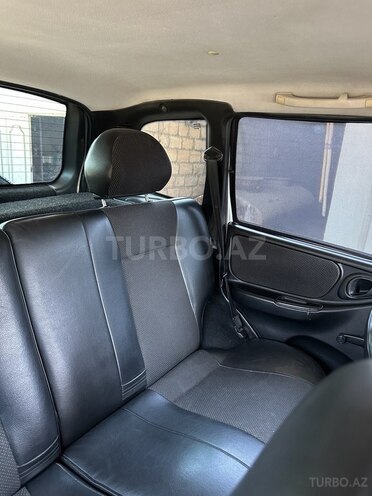 Chevrolet Niva 2007, 199,000 km - 1.7 l - Yevlax