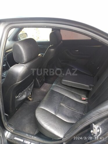 BMW 525 2001, 260,000 km - 2.5 l - Bakı