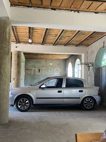 Opel Astra 1999, 240,128 km - 1.6 l - Quba