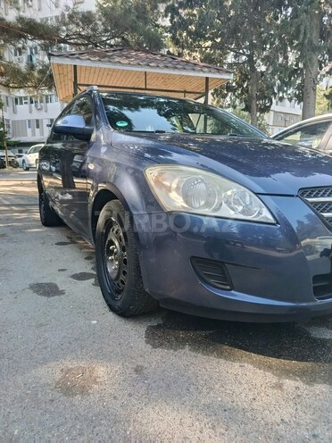 Kia  2008, 282,558 km - 1.4 l - Bakı
