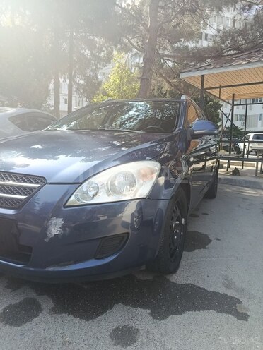 Kia  2008, 282,558 km - 1.4 l - Bakı