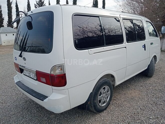 Kia Pregio 2004, 238,000 km - 2.7 л - Salyan