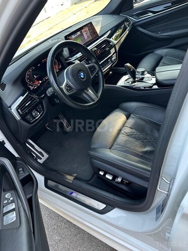 BMW 520 2020, 64,000 km - 2.0 л - Bakı
