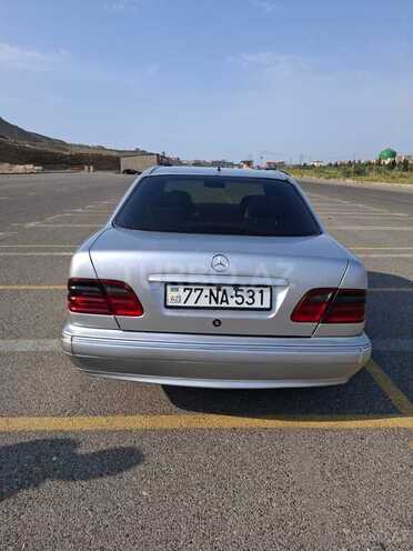 Mercedes E 220 d 2001, 432,500 km - 2.2 l - Bakı