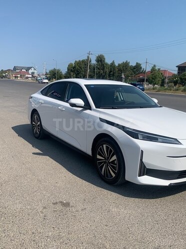 Changan Qiyuan A05 2024, 14,000 km - 1.5 l - Bakı
