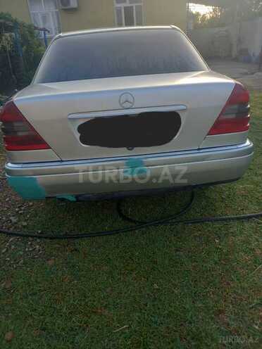 Mercedes C 180 1995, 250,000 km - 1.8 l - Biləsuvar