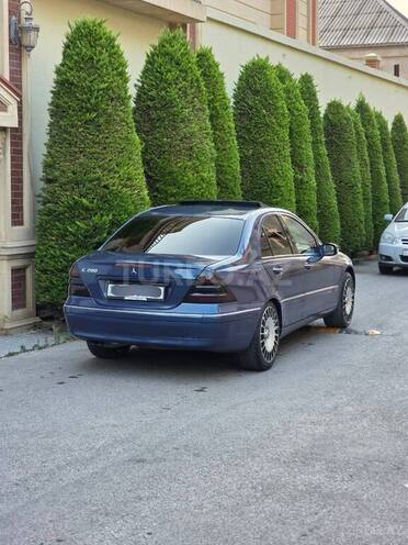 Mercedes C 200 2000, 200,000 km - 2.0 l - Bakı