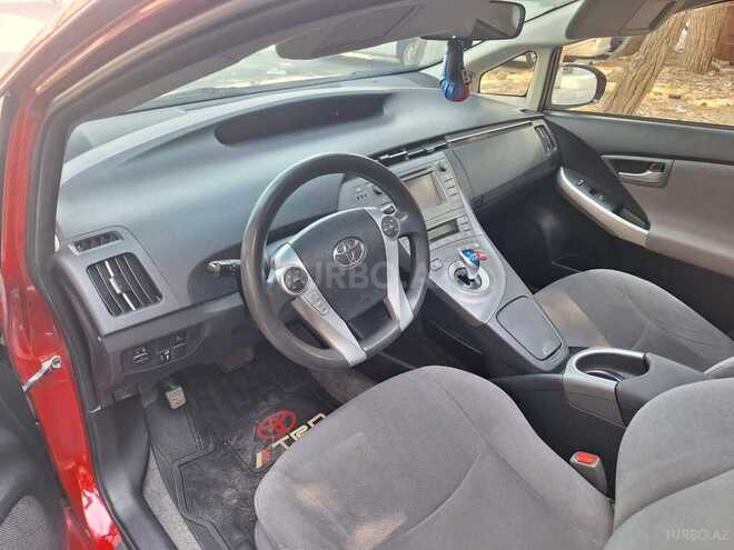 Toyota Prius 2013, 240,000 km - 1.8 l - Bakı