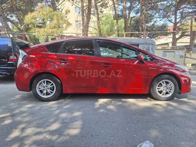 Toyota Prius 2013, 240,000 km - 1.8 l - Bakı