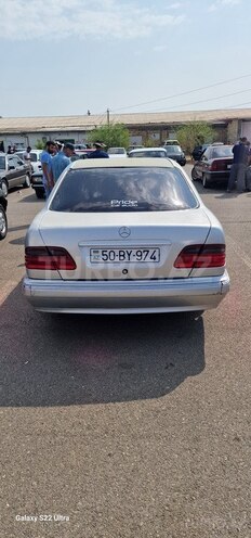 Mercedes E 240 1997, 25,000 km - 2.4 l - Cəlilabad