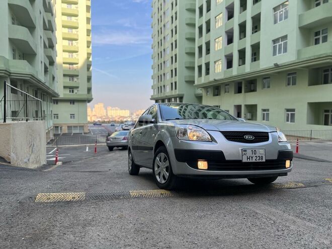 Kia Rio 2006, 280,000 km - 1.4 l - Bakı