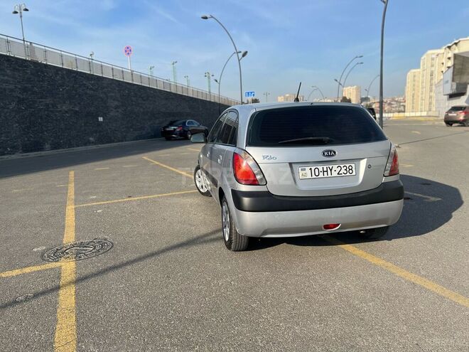 Kia Rio 2006, 280,000 km - 1.4 l - Bakı