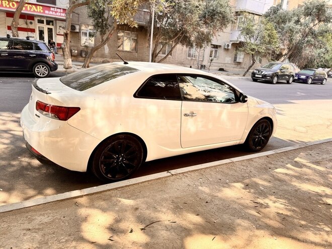 Kia Cerato Koup 2009, 165,000 km - 2.0 l - Bakı