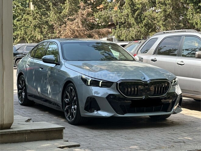 BMW i5 2024, 3,500 km - 0.0 l - Bakı