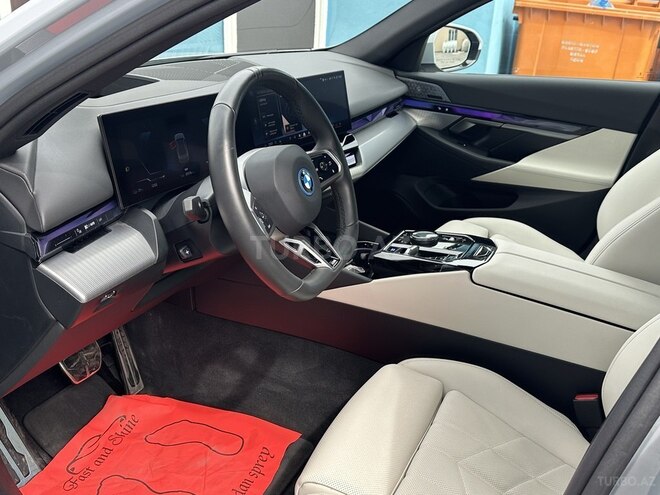 BMW i5 2024, 3,500 km - 0.0 l - Bakı