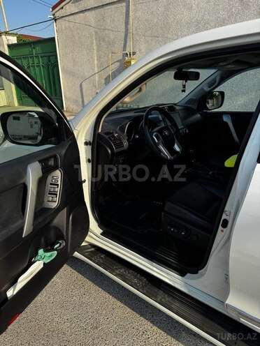 Toyota Land Cruiser Prado 2015, 95,000 km - 2.7 л - Bakı