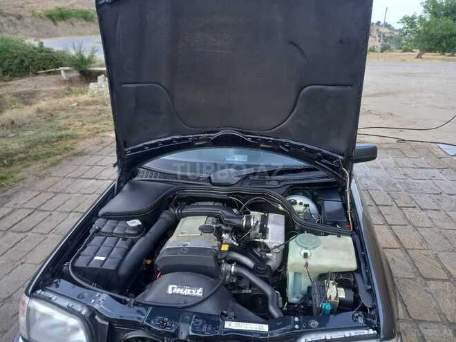 Mercedes C 200 1996, 430,643 km - 2.0 л - Qusar