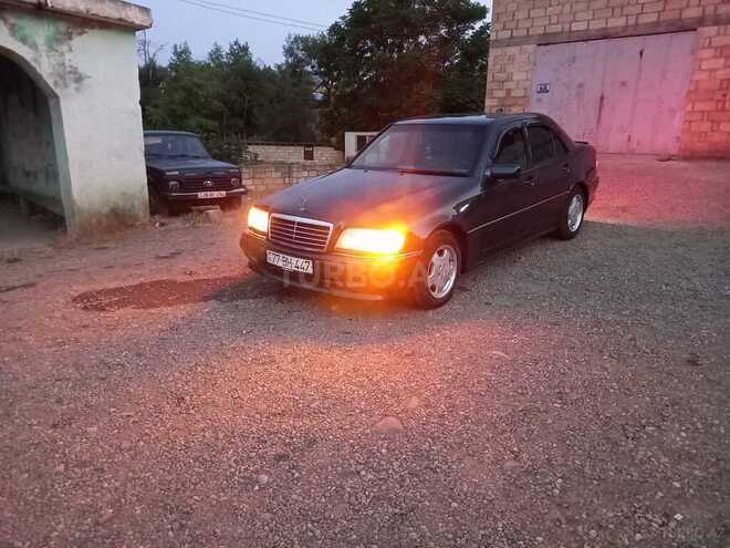 Mercedes C 200 1996, 430,643 km - 2.0 л - Qusar