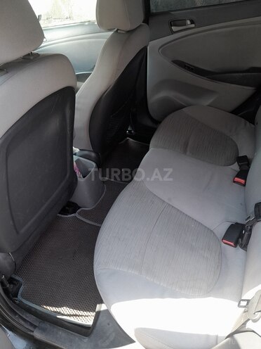 Hyundai Accent 2015, 243,000 km - 1.6 l - Bakı