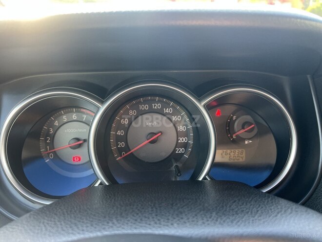 Nissan Tiida 2006, 263,000 km - 1.6 l - Bakı