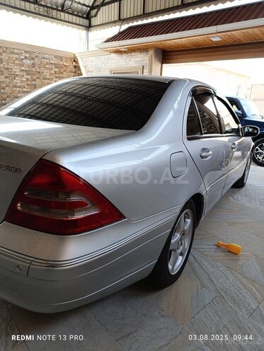 Mercedes C 200 2000, 361,000 km - 2.0 l - Bakı