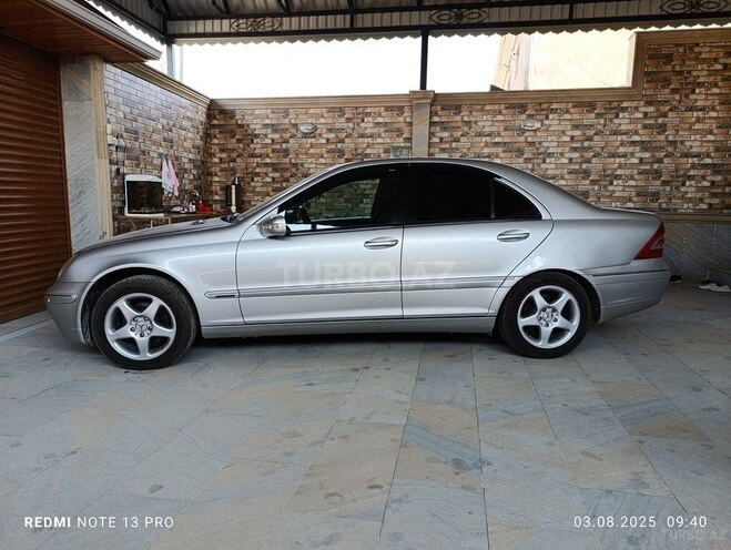 Mercedes C 200 2000, 361,000 km - 2.0 l - Bakı