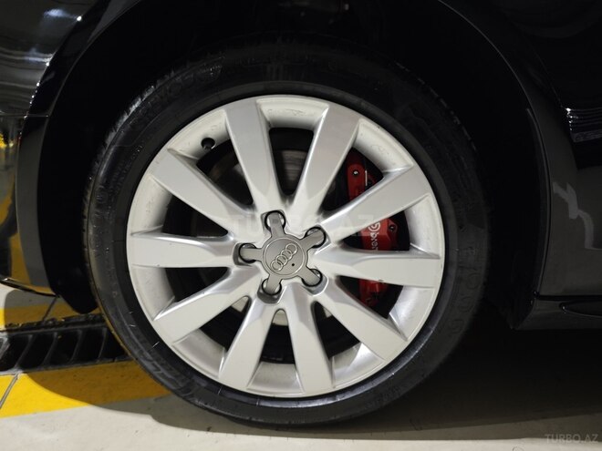 Audi A4 2013, 226,000 km - 1.8 l - Bakı