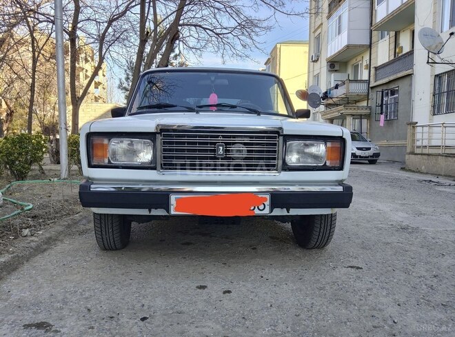 LADA (VAZ) 2107 2010, 28,355 km - 1.6 l - Yevlax