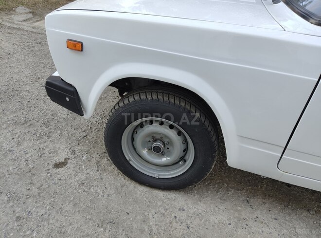 LADA (VAZ) 2107 2010, 28,355 km - 1.6 l - Yevlax