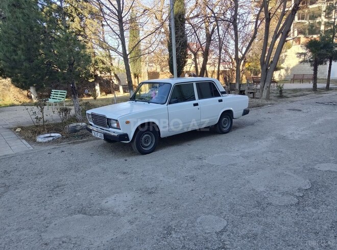 LADA (VAZ) 2107 2010, 28,355 km - 1.6 l - Yevlax