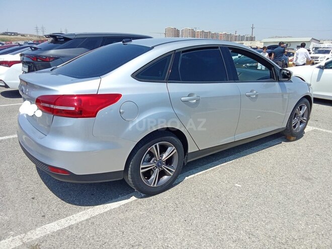 Ford Focus 2017, 193,000 km - 1.0 л - Bakı