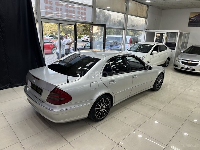 Mercedes E 220 d 2002, 282,000 km - 2.2 l - Sumqayıt
