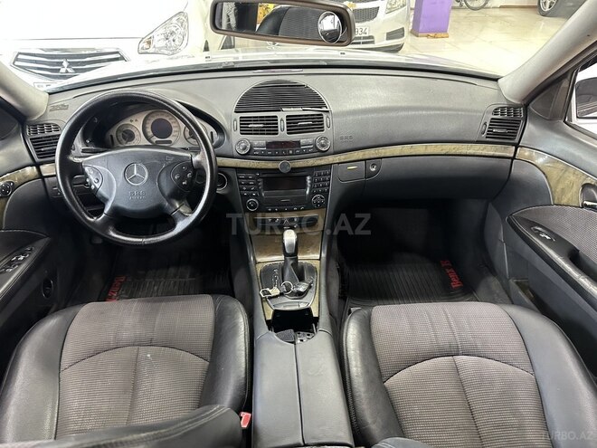 Mercedes E 220 d 2002, 282,000 km - 2.2 l - Sumqayıt