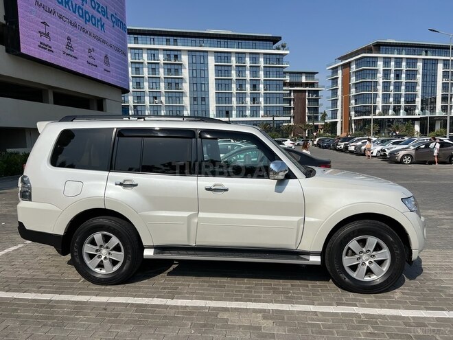 Mitsubishi Pajero 2007, 207,000 km - 3.0 l - Bakı