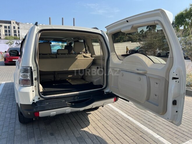 Mitsubishi Pajero 2007, 207,000 km - 3.0 l - Bakı