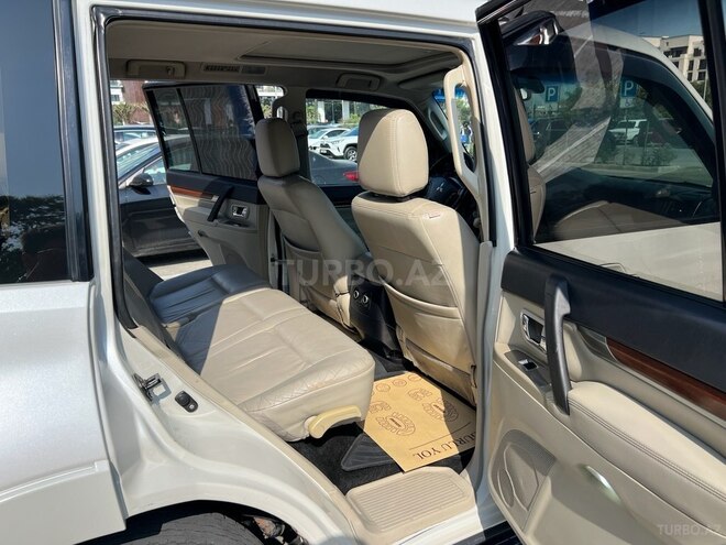 Mitsubishi Pajero 2007, 207,000 km - 3.0 l - Bakı