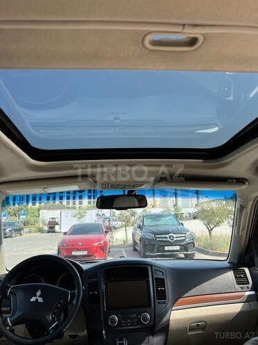 Mitsubishi Pajero 2007, 207,000 km - 3.0 l - Bakı