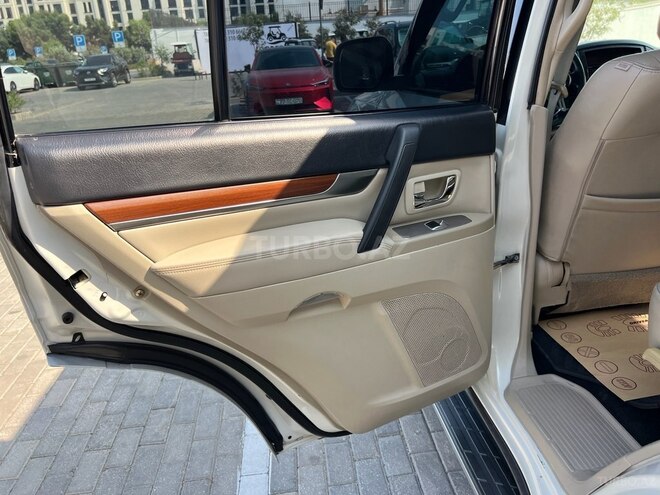 Mitsubishi Pajero 2007, 207,000 km - 3.0 l - Bakı