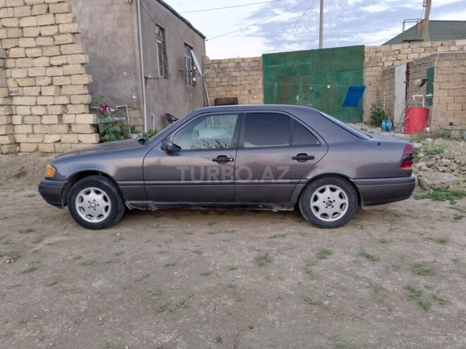 Mercedes C 200 1994, 380,000 km - 2.0 л - Bakı