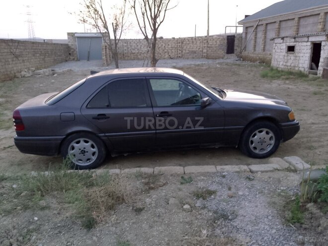 Mercedes C 200 1994, 380,000 km - 2.0 л - Bakı