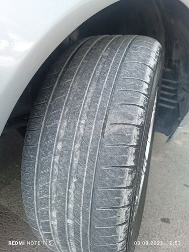 Mercedes E 230 1995, 374,000 km - 2.3 l - Quba