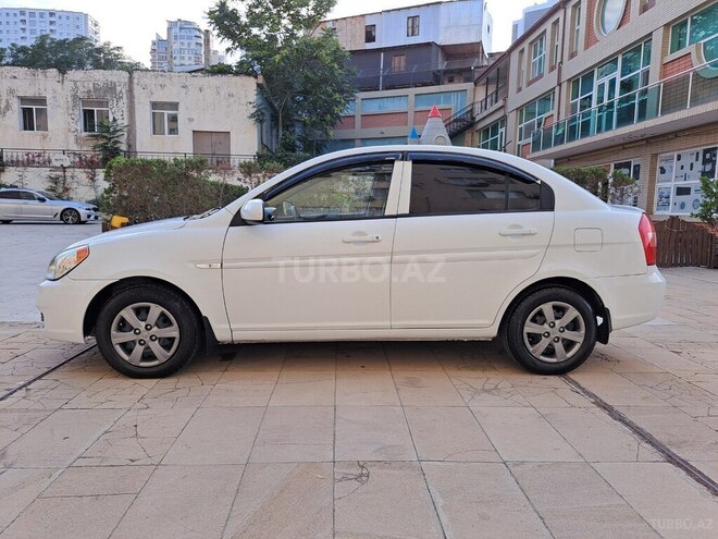 Hyundai Accent 2009, 267,000 km - 1.4 l - Bakı