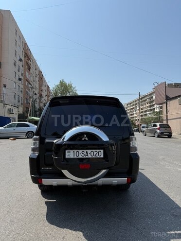 Mitsubishi Pajero 2008, 320,000 km - 3.2 л - Bakı