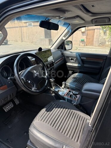 Mitsubishi Pajero 2008, 320,000 km - 3.2 л - Bakı