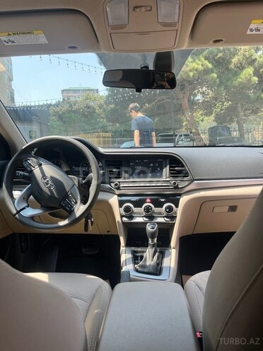Hyundai Elantra 2019, 77,249 km - 2.0 л - Bakı