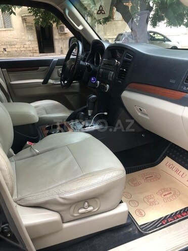 Mitsubishi Pajero 2007, 390,000 km - 3.0 л - Bakı