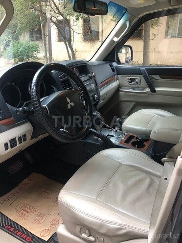 Mitsubishi Pajero 2007, 390,000 km - 3.0 л - Bakı