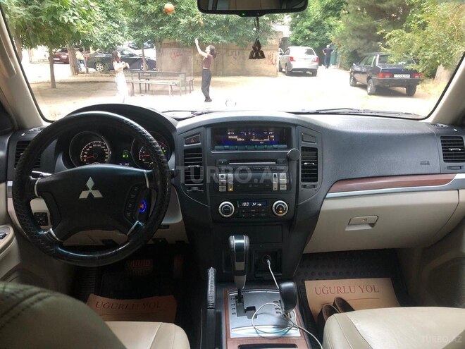 Mitsubishi Pajero 2007, 390,000 km - 3.0 л - Bakı